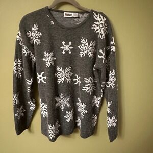 Suburban Vintage Snowflake Sweater Oversized Sz‎ M/L Eyelash Acrylic Holiday